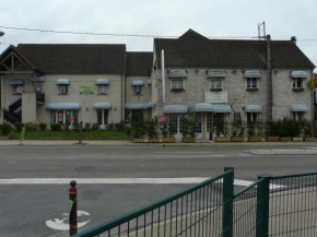 Hotels in Maisse